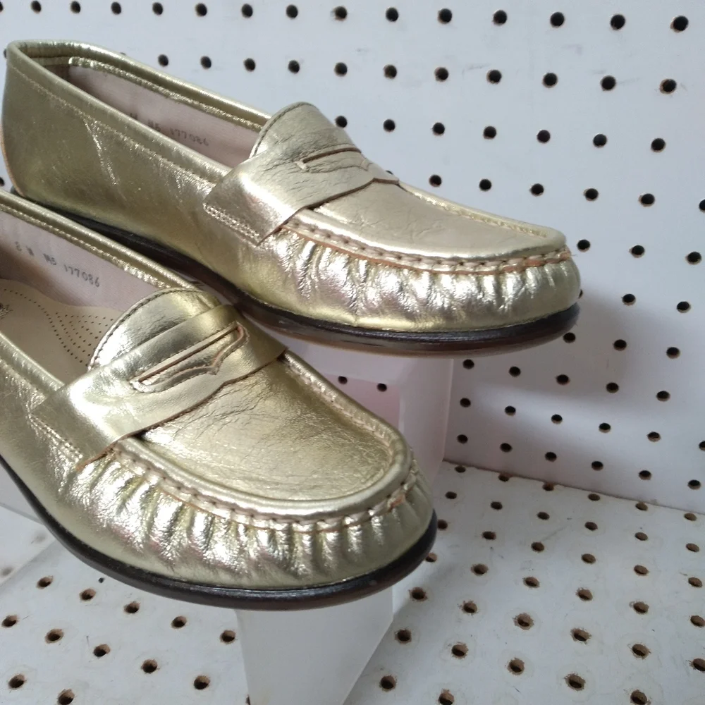 SAS Women's Comfort Loafers Leather Shoes Gold Flat Made In USA 🇺🇸 Sz 8 - Picture 6 of 15